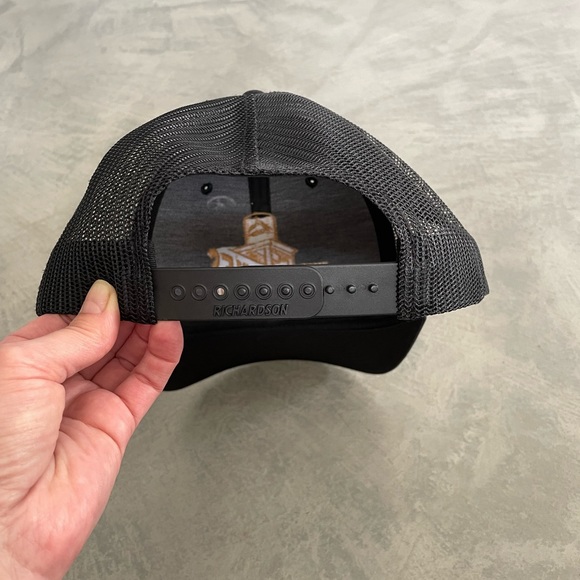 NWT Balcones Distilling Waco TX Water Tower Original 112 Trucker Basebal… - Picture 7 of 8